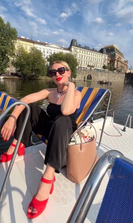 MILFka Mila